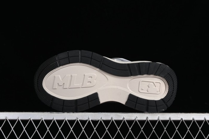 Nike NY MLB Fast Ball Classic Monogram 24SS Retro Casual Running Shoes - 3ARNFTB4N50BKS