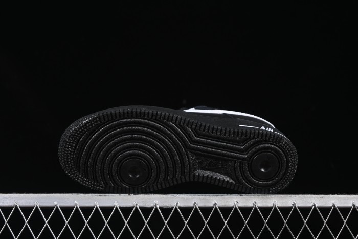 Nike Air Force 1'07 Low Casual Sneakers with Full-Length Air Cushion - HV6359-001