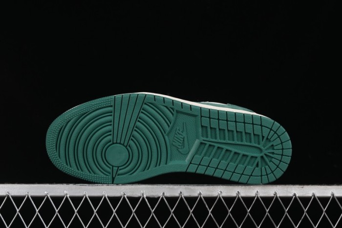 Nike Travis Scott x Fragment Design x Air Jordan 1 Low OG SP AJ1 LX1988-107