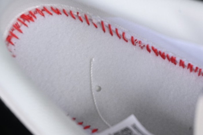 Nike Air Force 1 '07 Low Supreme Collaboration Casual Sneakers with Dual-Color Sole - XZ6188-017