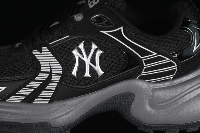 New York Yankees MLB XLG Chunky Breathable Casual Sneakers - 3ASHW045N50BKS