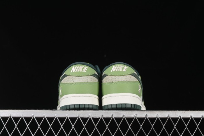 Nike SB Dunk Low UN Collaboration - Flying Spring Green Anniversary High-End Custom Low-Top Casual Skate Shoes - JH8310-959