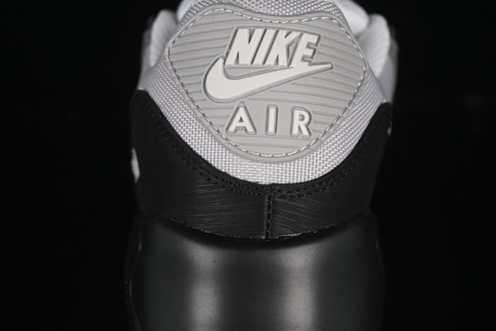 Nike Air Max 90 Retro Running Shoes with Visible Air Cushion - HQ3817-001