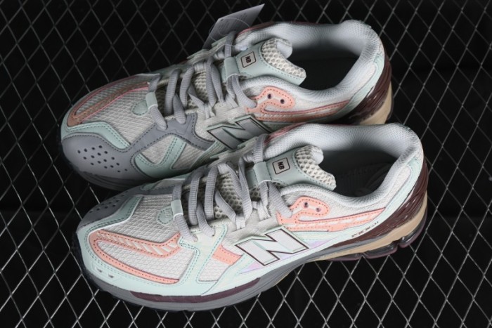 New Balance 1906 Series Retro Dad Style Casual Running Shoes with T-Beam Outsole - M1906ND 1