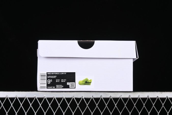 Nike Air Force 1 '07 Low Top Casual Sneakers in Firefly Green - FA2407-301