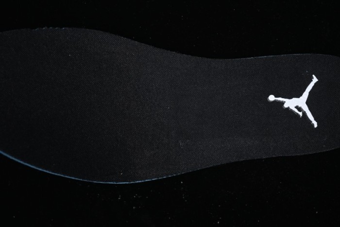 Nike Air Jordan Legacy 312 Low Sneakers with Velcro Strap and Triple Design - FQ7827-110