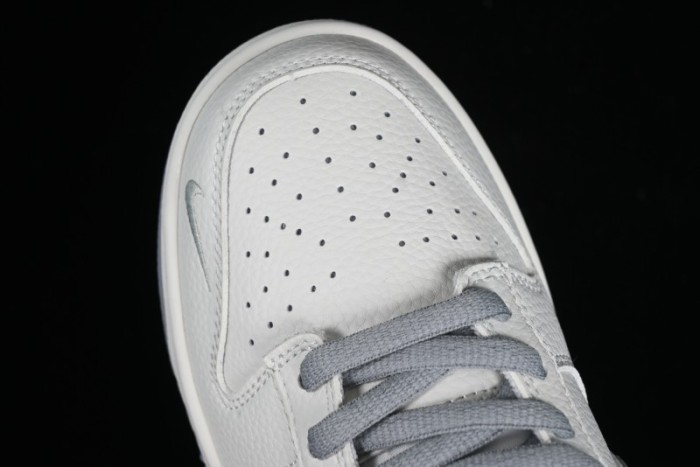 Nike SB Dunk Low NYC Collaboration Light Gray Low-Top Casual Skate Shoes - NC2103-302 1