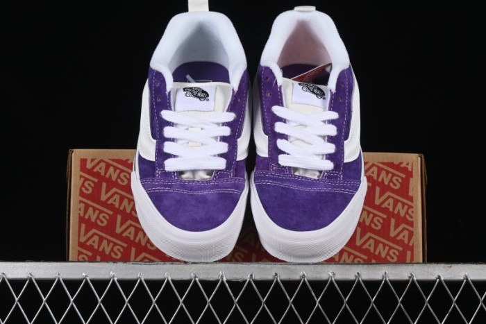 Vans Classics Knu Skool Full-Grain Leather Retro Sneakers with Chunky Silhouette - VN000CS0DRV