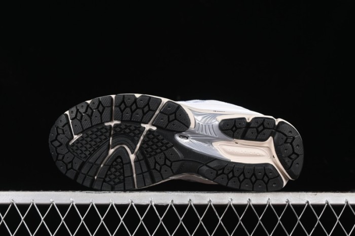 New Balance 2002 Series Retro Casual Running Shoes with Upgraded N-ERGY Cushion - ML2002RQ