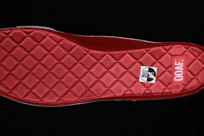 Nike Division Street x Air Max 1/87 Retro Casual Sneakers - HQ2639-100 1