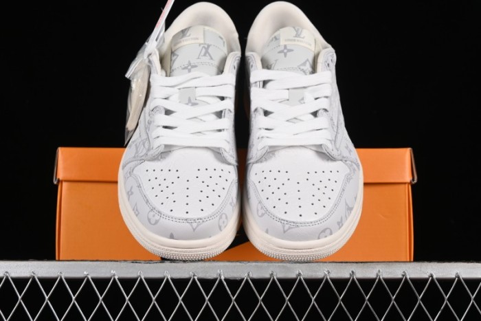 Nike Air Jordan 1 Low OG SP Travis Scott x Fragment Design Collaboration Sneakers - LX1988-700 1