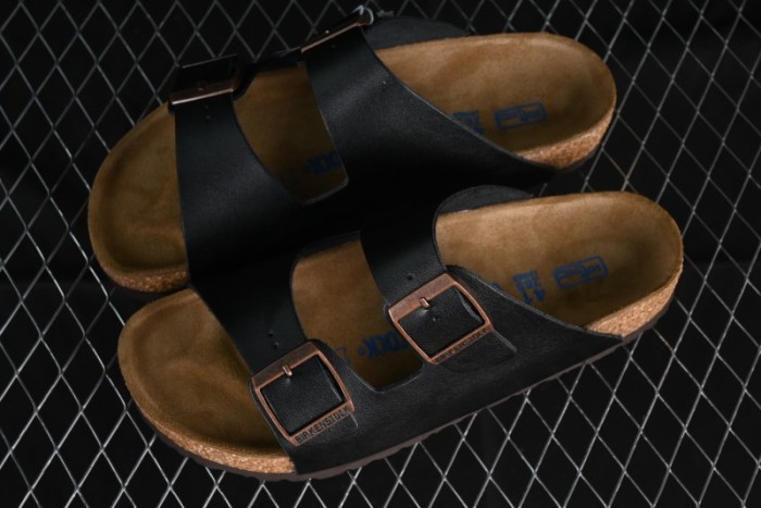 Birkenstock Sandals with Soft Suede Leather and Lambswool Footbed - G.D4