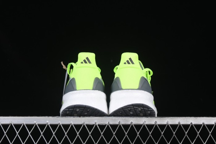 Adidas Ultraboost 5X ID8819 Running Shoes with Boost Cushioning