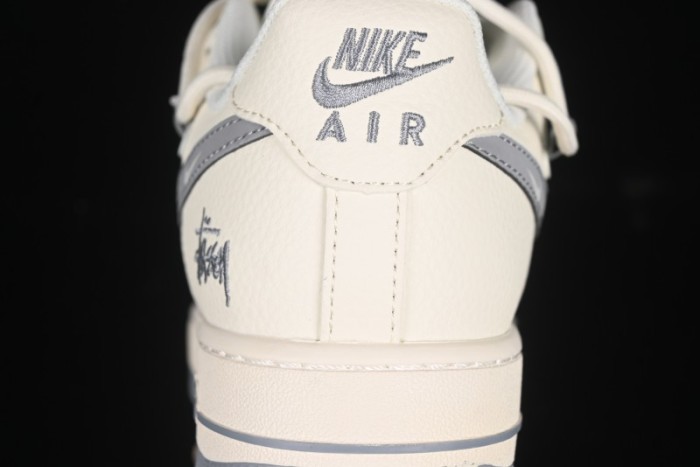 Nike Air Force 1 '07 Low Stussy Collaboration Grey Diamond Lace-Up Casual Sneakers - DM6868-072