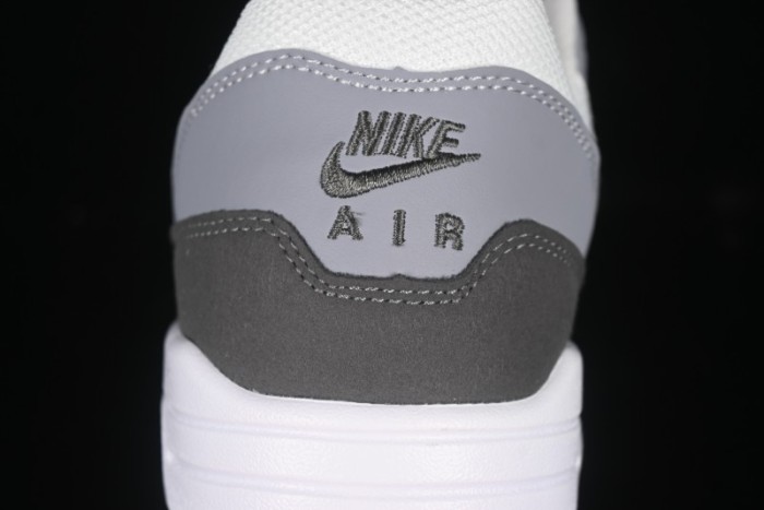 Nike Air Max 1 Retro Running Shoes with Half-Sole Air Cushion - HM9936-001