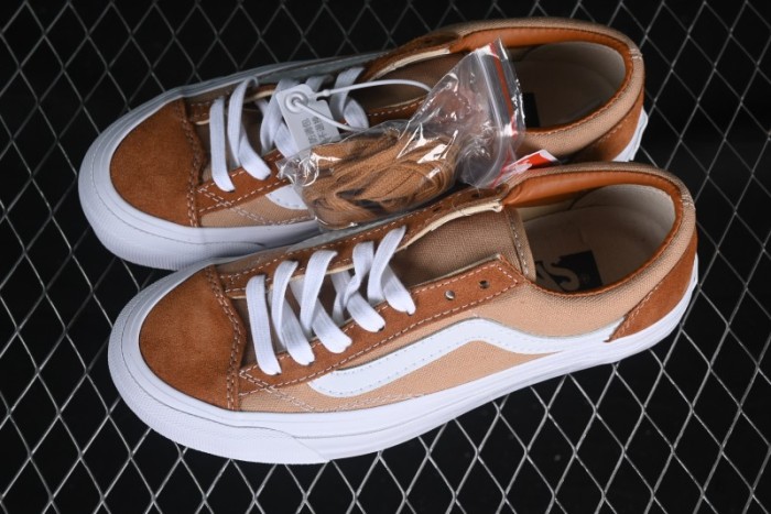 Vans Old Skool 36 Low-Top Retro Skate Shoes - VN000D57TBR