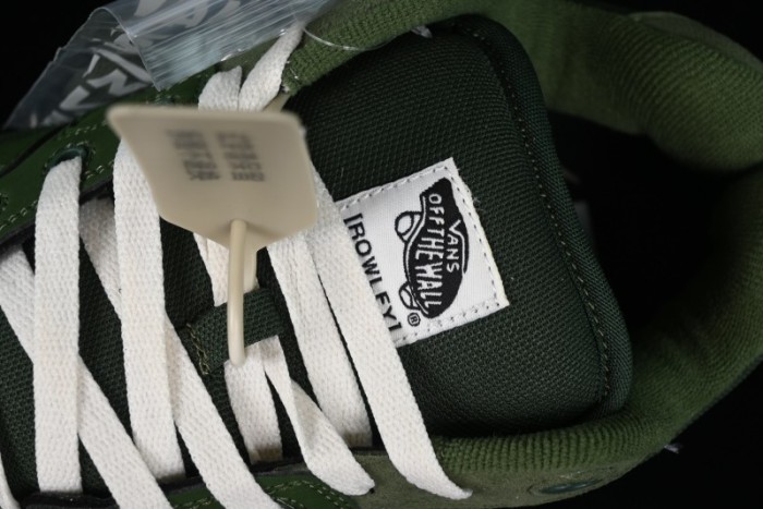 Vans Rowley XLT Series Skate Shoes with Cushioning and Durability - VN000E21BXU 1