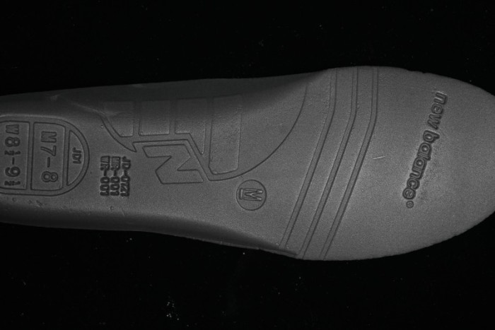 New Balance 1906 Series Retro Dad Style Casual Running Shoes - M1906RS 1