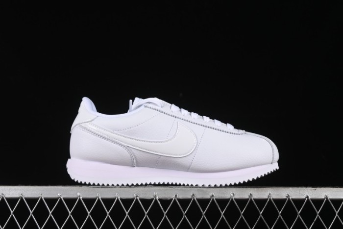 Nike Classic Cortez Leather Retro Running Shoes - FB6877-100