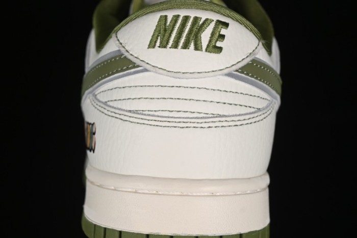 Nike SB Dunk Low Gucci Collaboration - Subtle Pattern Beige Green Swoosh Anniversary Custom Low-Top Casual Sneakers - KK1888-006