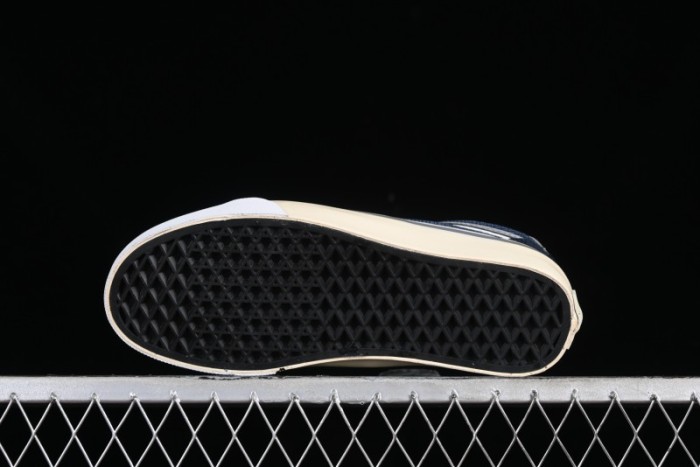 Vans TDC Tokyo Design Collective Old Skool Slip-On Premium Low-Top Casual Sneakers - VN000MY4DT4 1