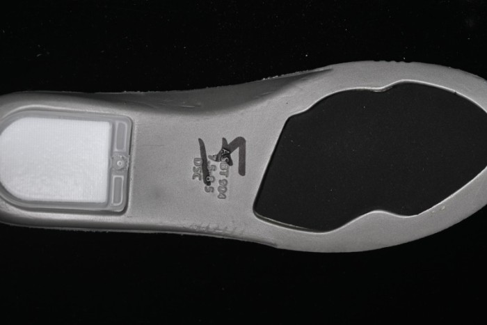 Nike SB Dunk Low Pro ISO Skateboarding Shoes in University Blue with White Swoosh - FJ1674-401