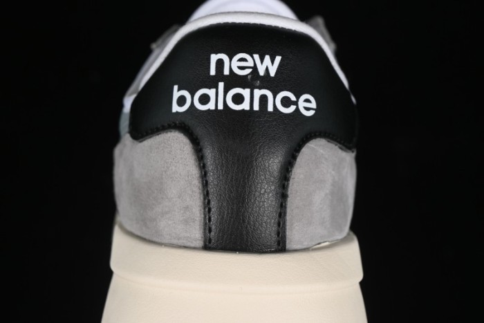 New Balance 370 Series Retro Casual Running Shoes - U370AH