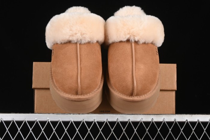 UGG Dakota 3CM Classic Platform Snow Slippers with TREADLITE Technology - 1122550