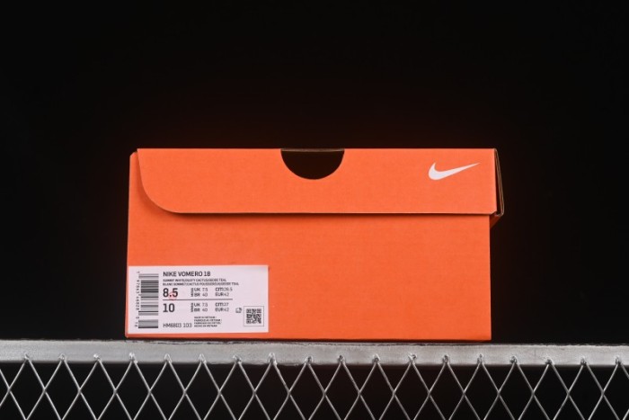 Nike Air Zoom Vomero 18 Lunar Retro Running Shoes with Full-Length Zoom Air Cushion - HM6803-103