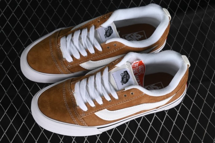 Vans Classics Knu Skool Retro Sneakers with Enlarged Toe and Thickened Trim - VN000CS0BR0