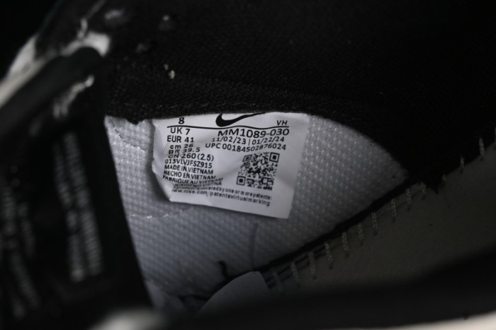 Nike SB Dunk Low Gucci Collaboration - Small Bee Series Black Hook Anniversary High-End Custom Low-Top Casual Sneakers - MM1089-030