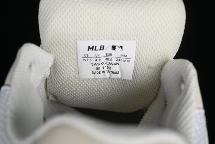 New York Yankees MLB Chunky Liner Wide Platform Sneakers with 6cm Height Increase - 3ASXCLW4N50CRS