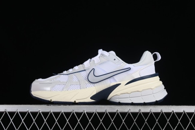 Nike Runtekk V2K Retro Low-Top Running Shoes with Cushlon Midsole - FD0736-102