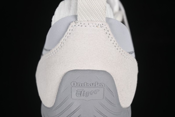 Onitsuka Tiger Sclaw Comfortable Versatile Slip-Resistant Low-Top Lifestyle Casual Shoes - 1183B969-020