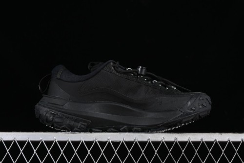 Nike ACG Mountain Fly 2 Low SP Outdoor Hiking Shoes with GORE-TEX and React Foam - FZ3311-001