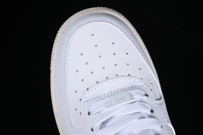 Nike Air Force 1 '07 Low Casual Sneakers with Full-Length Air Cushion - HF5721-111