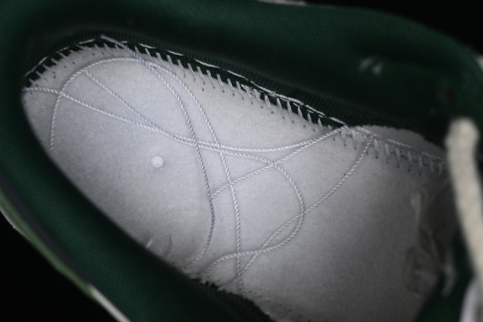 Nike Dunk Low Retro  Varsity Green  Panda Mischief Skyline Chase Casual Sneakers - DD1391-101