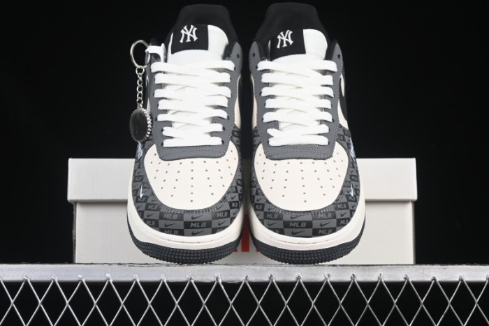 Nike Air Force 1 '07 Low MLB Collaboration Dark Checkered Beige Low-Top Casual Sneakers - DF0188-038