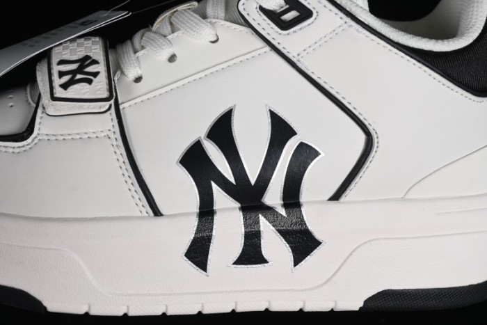 MLB Chunky Liner New York Yankees Hook & Loop Lightweight Platform Sneakers with 6cm Height Increase - 3ASXLMB3N50BKS