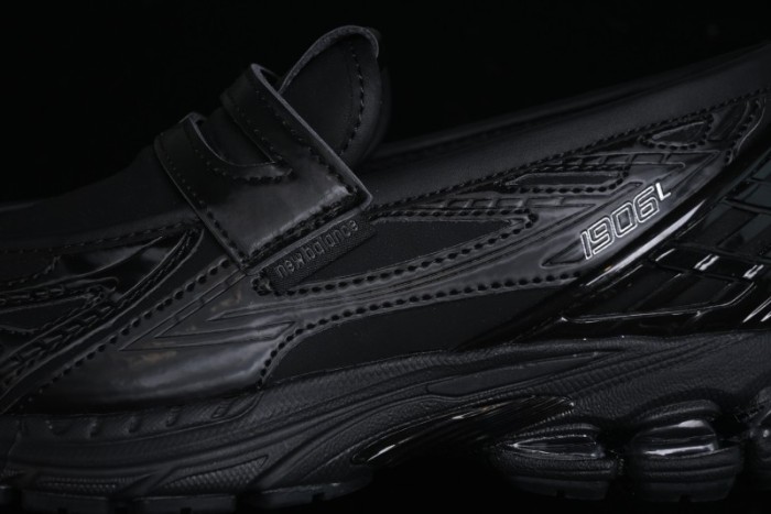 New Balance 1906 Series Loafers Casual Shoes with T-Beam Outsole and Exposed Cushioning - U1906LCD