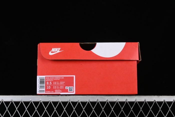 Nike Zoom Vomero 5 SP Retro Classic Casual Running Shoes with EVA Midsole - FZ3653-104