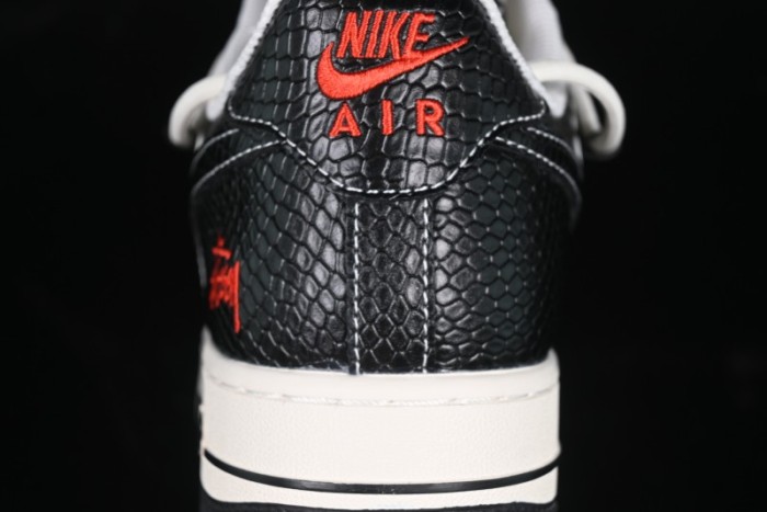 Nike Air Force 1 '07 Low Stussy Year of the Snake Limited Edition Black Snake Print Drawstring Casual Sneakers - DM6688-013
