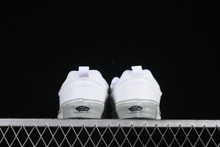 Vans Knu Skool Low-Top Retro Chunky Sneakers - VN0009QCBUH