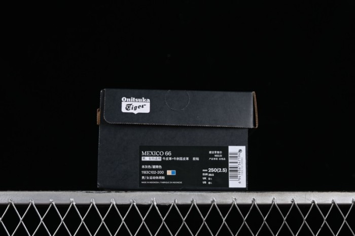 Onitsuka Tiger Mexico 66 Low-Top Leather Sneakers for Casual Running - 1183C102-200 1