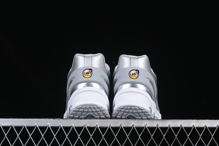 Nike Air Max Dn Running Shoes with Dynamic Air Cushion Technology - HF5509-001