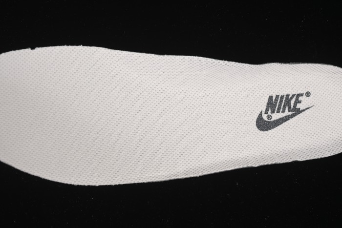 Nike Air Force 1 '07 Low Supreme Collaboration Dual-Tone Gray Lace-Up Casual Sneakers - DM6868-071