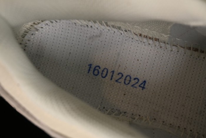 Salomon XA PRO 3D Suede Outdoor Trail Running Shoes with SENSIFIT and 3D ADVANCED CHASSIS - 474786-25 1