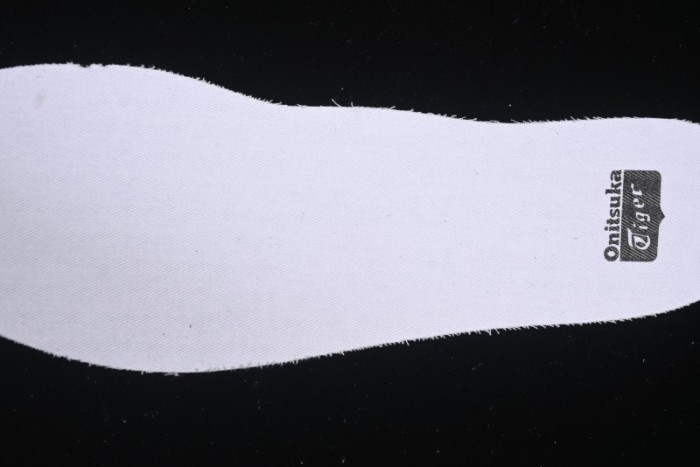 Onitsuka Tiger EDR 78 Low-Top Running Shoes - Comfortable Slip-Resistant Durable Casual Sneakers - 1183B395-001