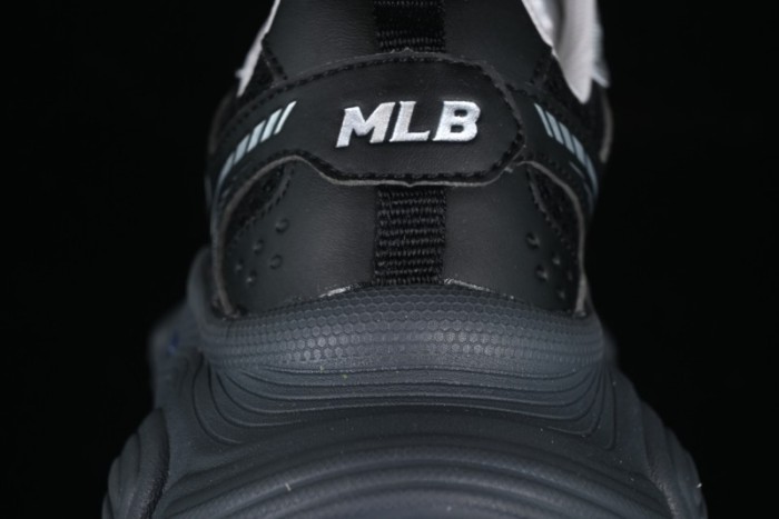 New York Yankees MLB Winner Chunky Height Increasing Thick Sole Running Shoes - 3ASHWD15N50BKS