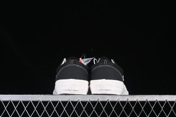 Vans Old Skool 36 Low-Top Retro Skate Shoes - VN000D57BLK